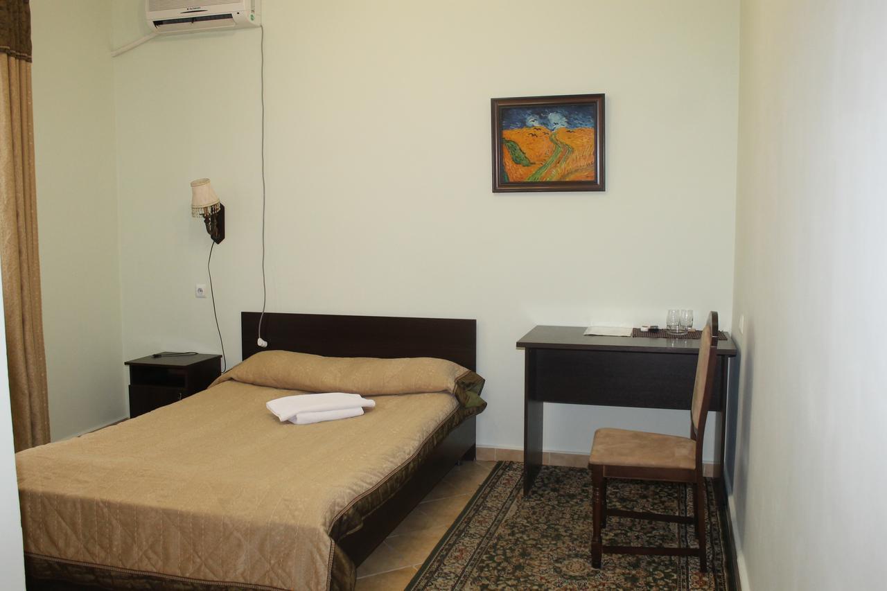 Hotel Vangogh Kızılorda Dış mekan fotoğraf